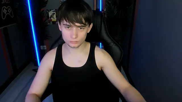 alejandroellias (M twink) - anus close