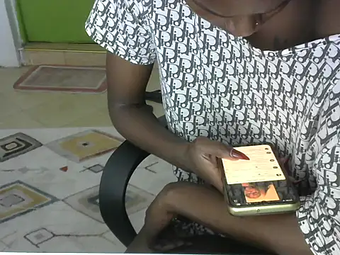 dark_sugar404 - Dark_sugar404's free webcam