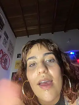 name_less_lulu - Name_less_lulu's free webcam