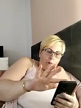 pumabionda - Pumabionda's free webcam