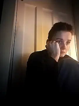 Webcam Model (Amy01112)  is live.Free join now!