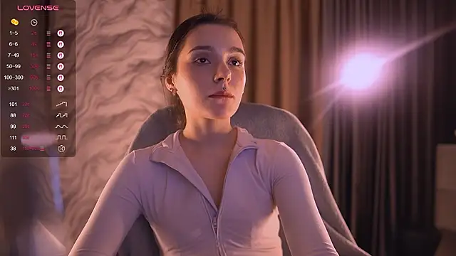 elizabethmilller_ - ElizabethMilller_'s free webcam