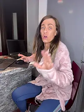 divineamely - DivineAmely's free webcam