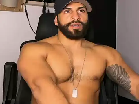 samdornan51 - SamDornan51's free webcam