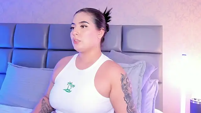 spicysugar_ - SpicySugar_'s free webcam - UK Sex Cams