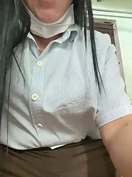 ginny_2x - Ginny_2x's free webcam