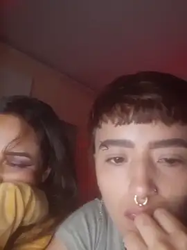 alexxaandrileyy - AlexxaAndRileyy's free webcam - UK Sex Cams