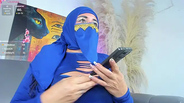 dalia_rami (F milf) - Tits oil & nipple play 🥥💦