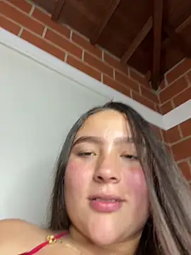 iam_cami11 - Iam_Cami11's free webcam