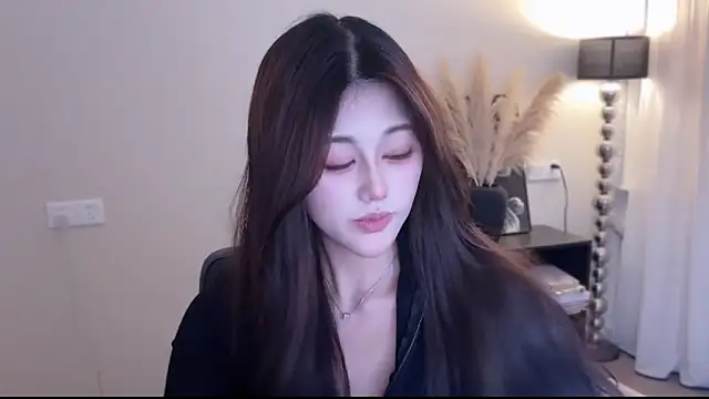 cure-uuuuuuuu - Cure-uuuuuuuu's free webcam