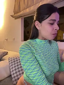 leah_honey26 - Leah_Honey26's free webcam - UK Sex Cams