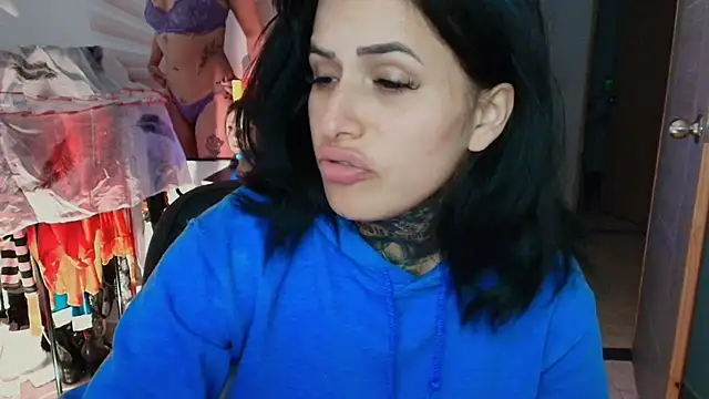 tinnadawsom - TinnaDawsom's free webcam