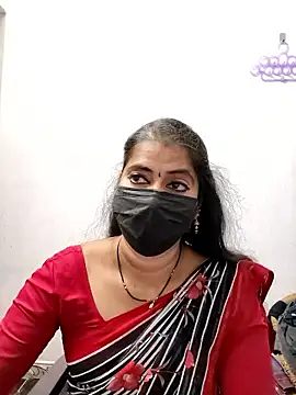 Webcam Model (tamil_Sigappu_Roja)  is live.Free join now!