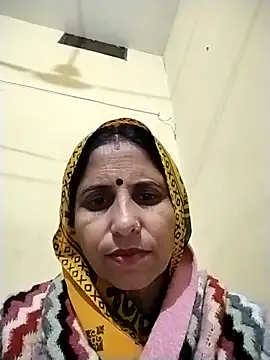 Webcam Model (Hot_liya54)  is live.Free join now!