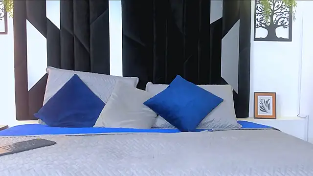 maia_steel - Maia_Steel's free webcam