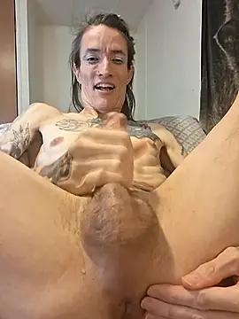 MaitressePomme3 Live Webcam on Stripchat