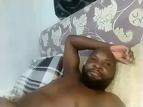 stallion100 - Stallion100's free webcam - UK Sex Cams