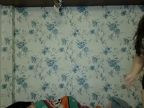 priyaverma00 (F teen) - my new phone