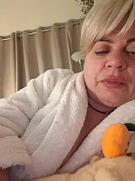 milkysky (F milf) - На кофемашину