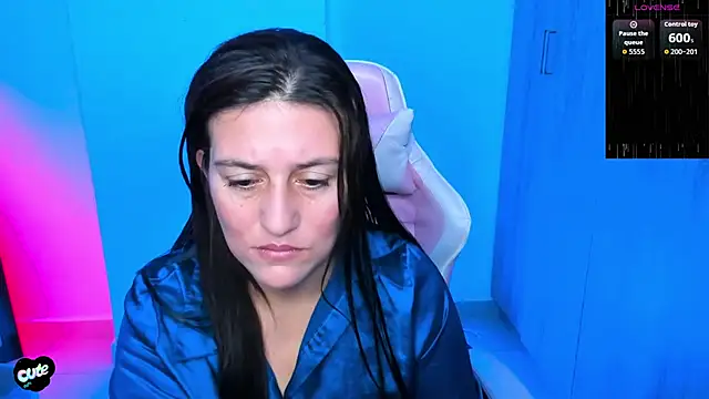 saskyaa - Saskyaa's free webcam - UK Sex Cams