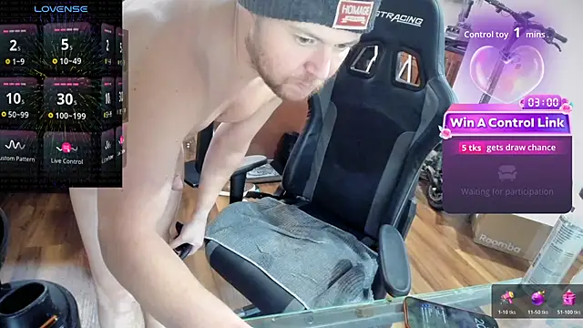 aaron_s_x Live Webcam on Stripchat