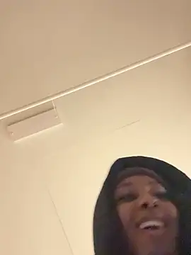 your_paris - Your_Paris's free webcam - UK Sex Cams