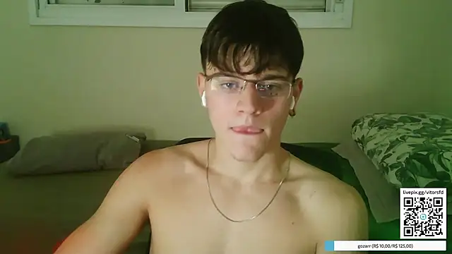 vitorsafado19 Live Webcam on Stripchat