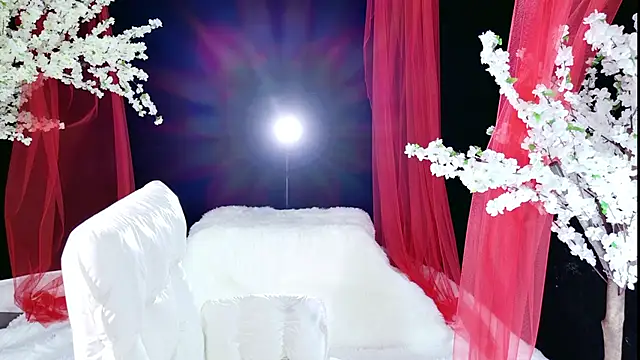 美女Shining-Elle在线直播