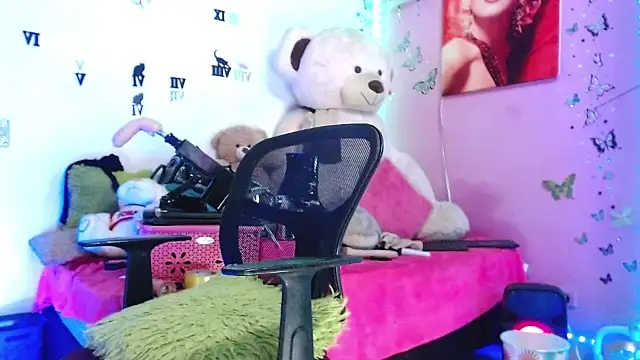 goddess_BigassCo... Live Webcam on Stripchat