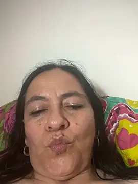 Webcam Model (Freya_Artemisa)  is live.Free join now!