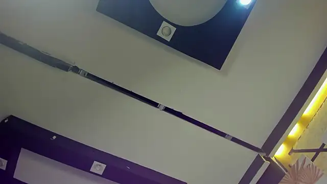 venuscoleman_ - VenusColeman_'s free webcam - UK Sex Cams