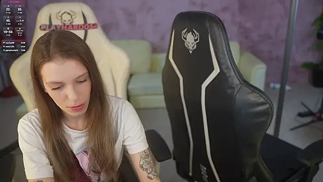 selena_glow - Selena_Glow's free webcam - UK Sex Cams