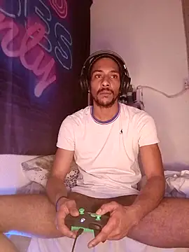 mikaaa97 - Mikaaa97's free webcam - UK Sex Cams