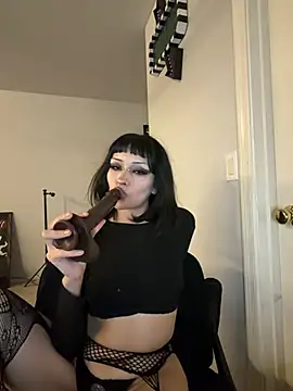 gothbabbi - Gothbabbi's free webcam - UK Sex Cams