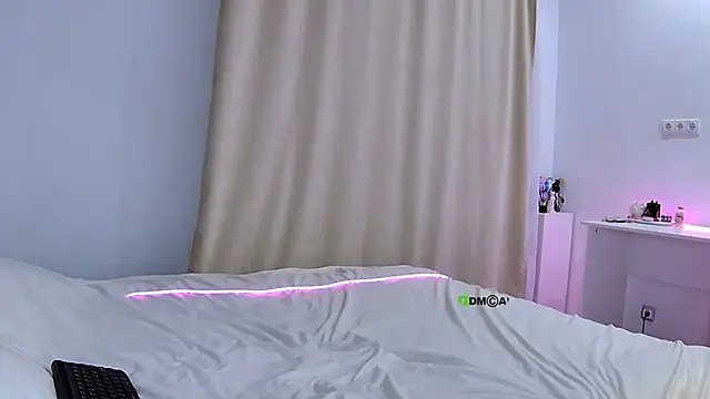 a_kerry__ - A_kerry__'s free webcam