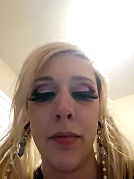 amethystfoxx - AmethystFoxx's free webcam