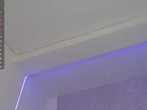 aliciachelios - AliciaChelios's free webcam