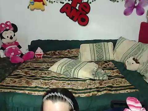 angela_18honey - Angela_18honey's free webcam