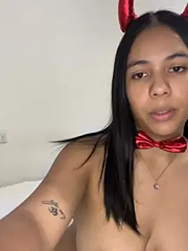 sexy_rabbit3 - Sexy_Rabbit3's free webcam