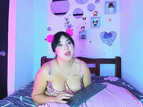 penelopeflame18 - Penelopeflame18's free webcam