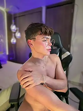 prince_stev (M young) - fingers in my ass + control 2 min