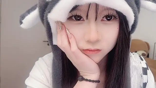 lnua-lnua - Lnua-lnua's free webcam