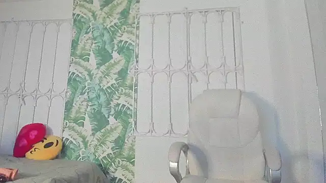 loly_marce - Loly_marce's free webcam