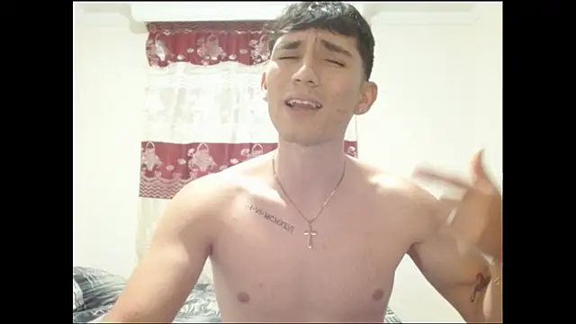 ChicoMaloFfF Live Webcam on Stripchat