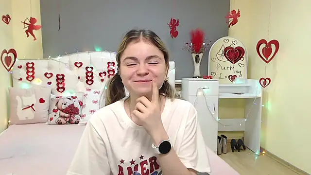 tinaredly - TinaRedly's free webcam