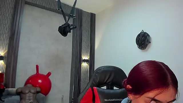 selene_red_ - Selene_red_'s free webcam