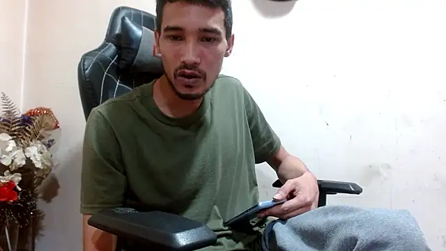 hedocock21 - Hedocock21's free webcam