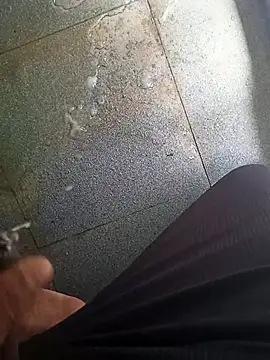 kiranthebull - KiranTheBull's free webcam