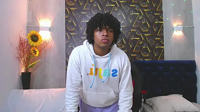 black_king_241 - Black_king_241's free webcam - UK Sex Cams