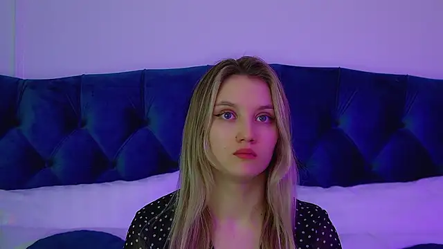 stacyevances - StacyEvances's free webcam